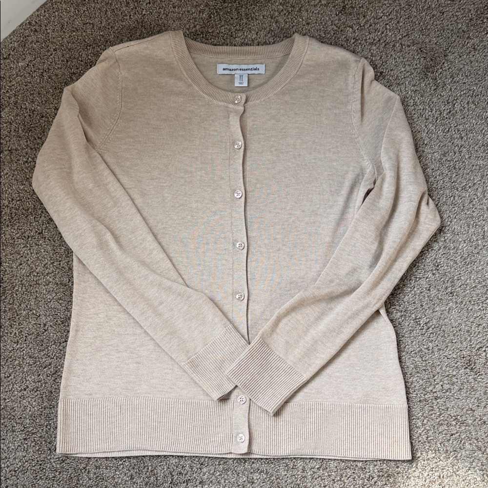 NWOT Amazon Essentials Women's Classic Beige Lightweight Cardigan Sweater Size M